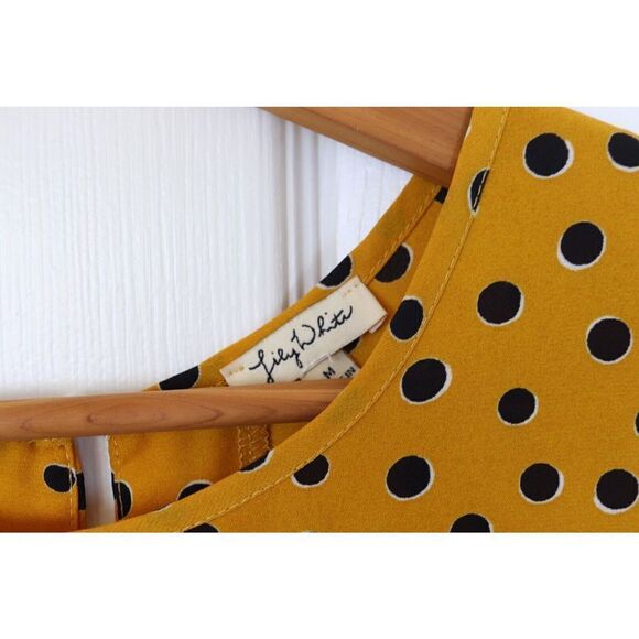 Lily White Polka Dot Blouse, size Medium Yellow Black - Picture 8 of 10